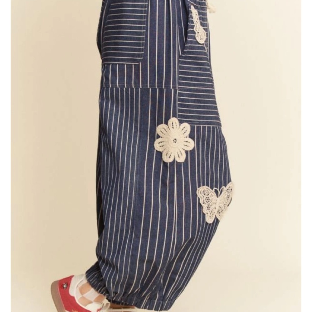 DAVI & DANI Blue Striped Pants with Cream Accents - Picture 5 of 6